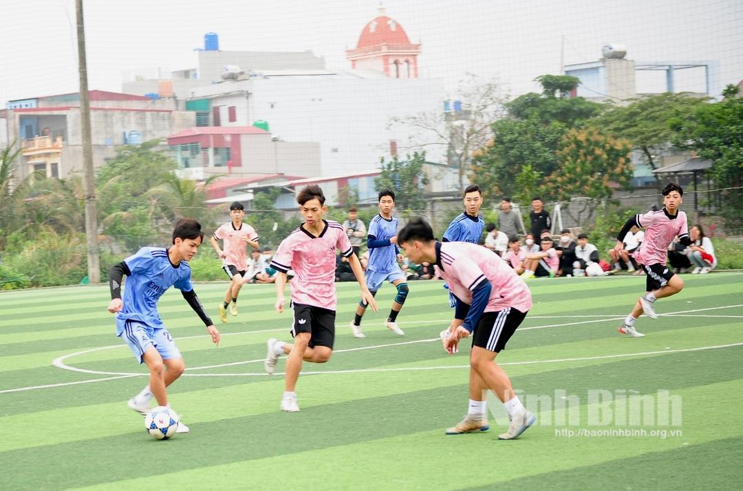 Khai mạc Giải bóng đá thanh niên trung học phổ thông huyện Kim Sơn năm 2023