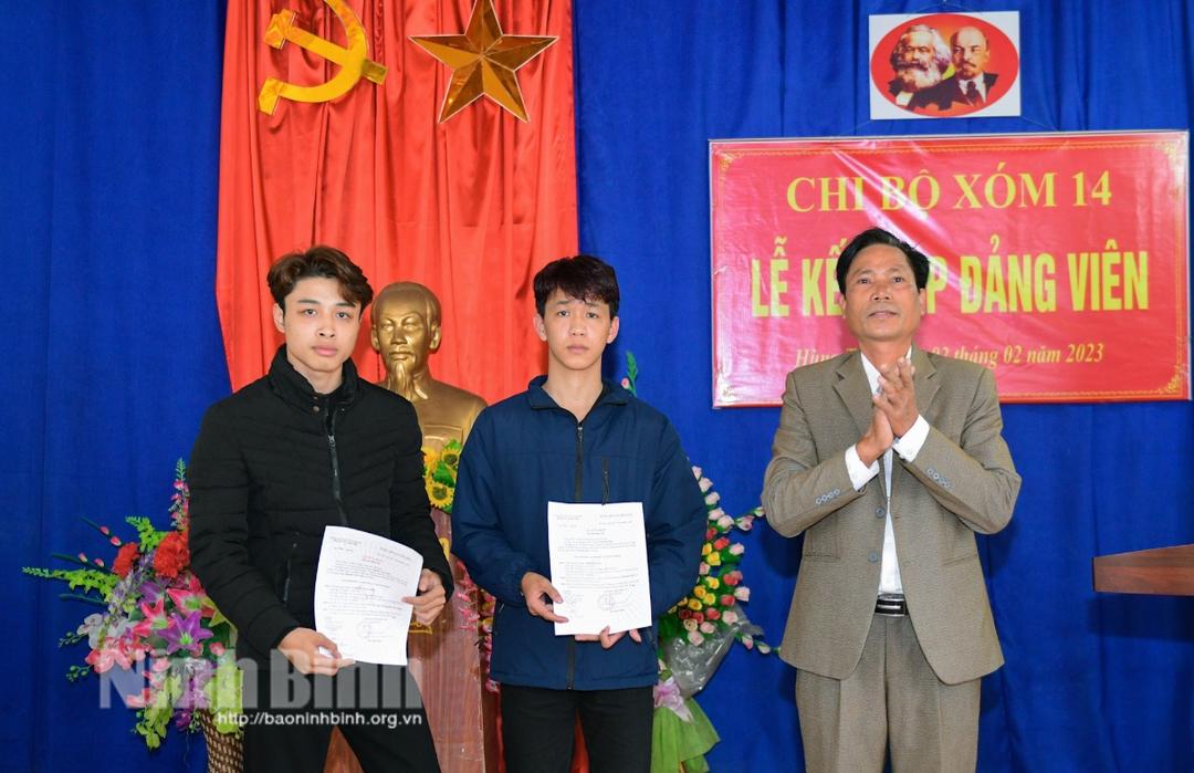 Kim Sơn: Kết nạp Đảng cho thanh niên ưu tú trước khi lên đường nhập ngũ