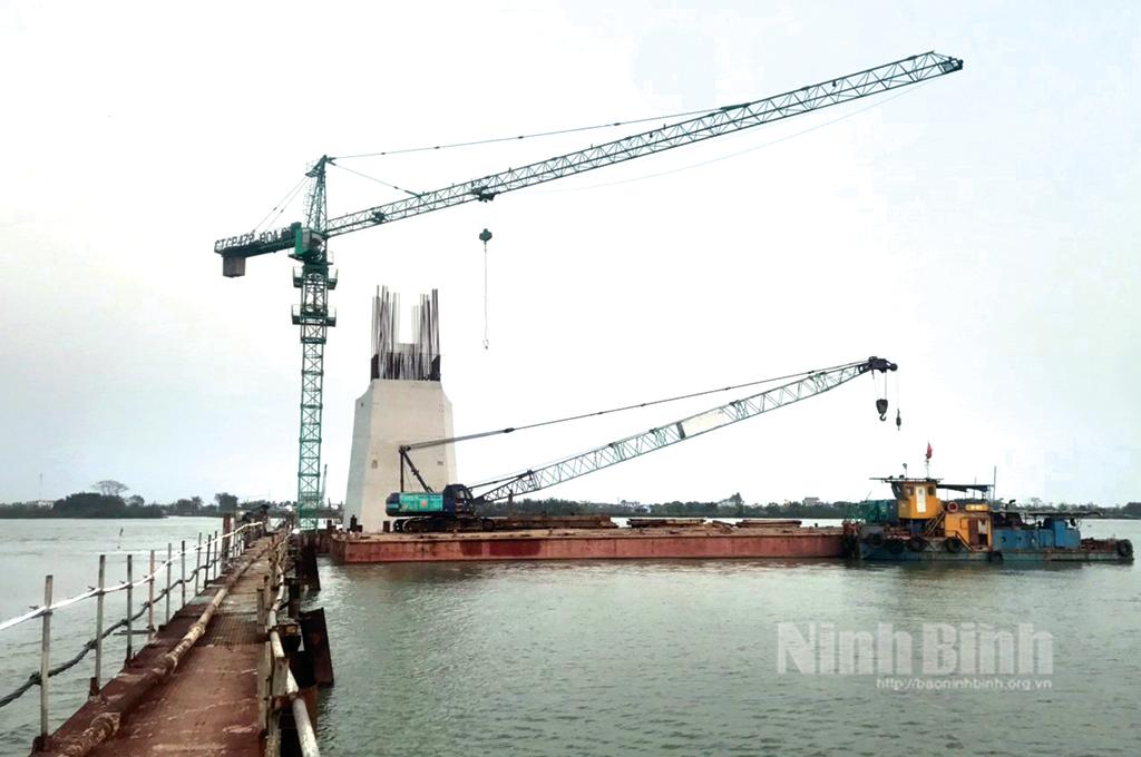 Dự án xây dựng tuyến đường bộ ven biển: Không để khó khăn làm chậm tiến độ