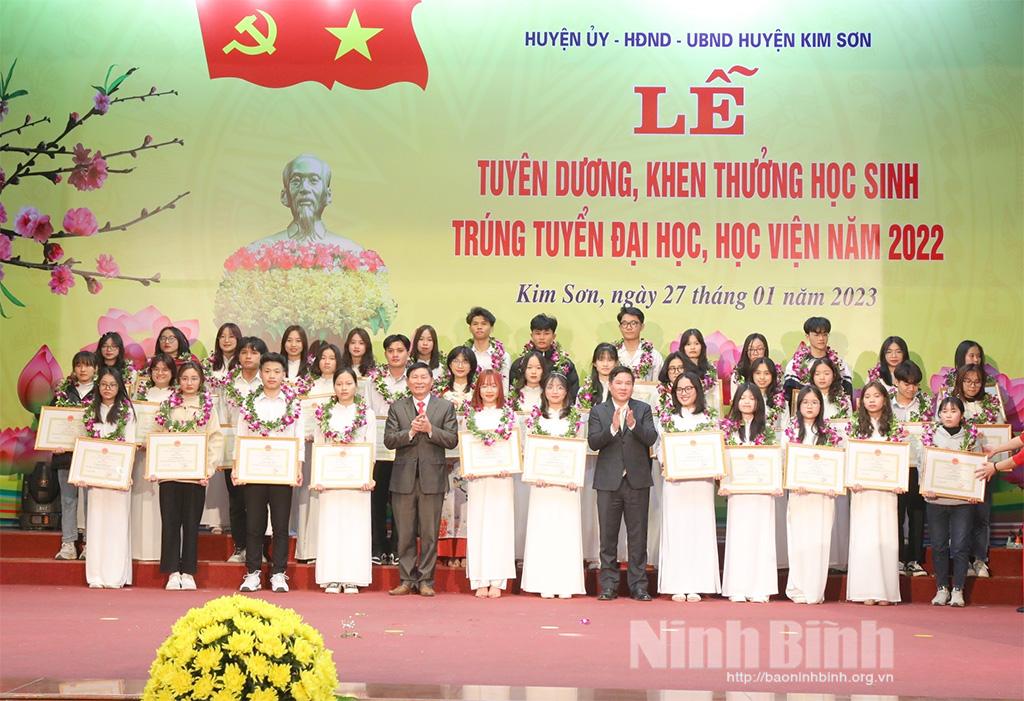 Lan tỏa phong trào "Mùa Xuân khuyến học"