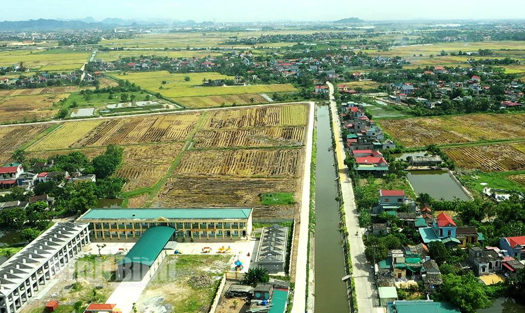 Khánh Thượng vượt khó, nâng chuẩn nông thôn mới