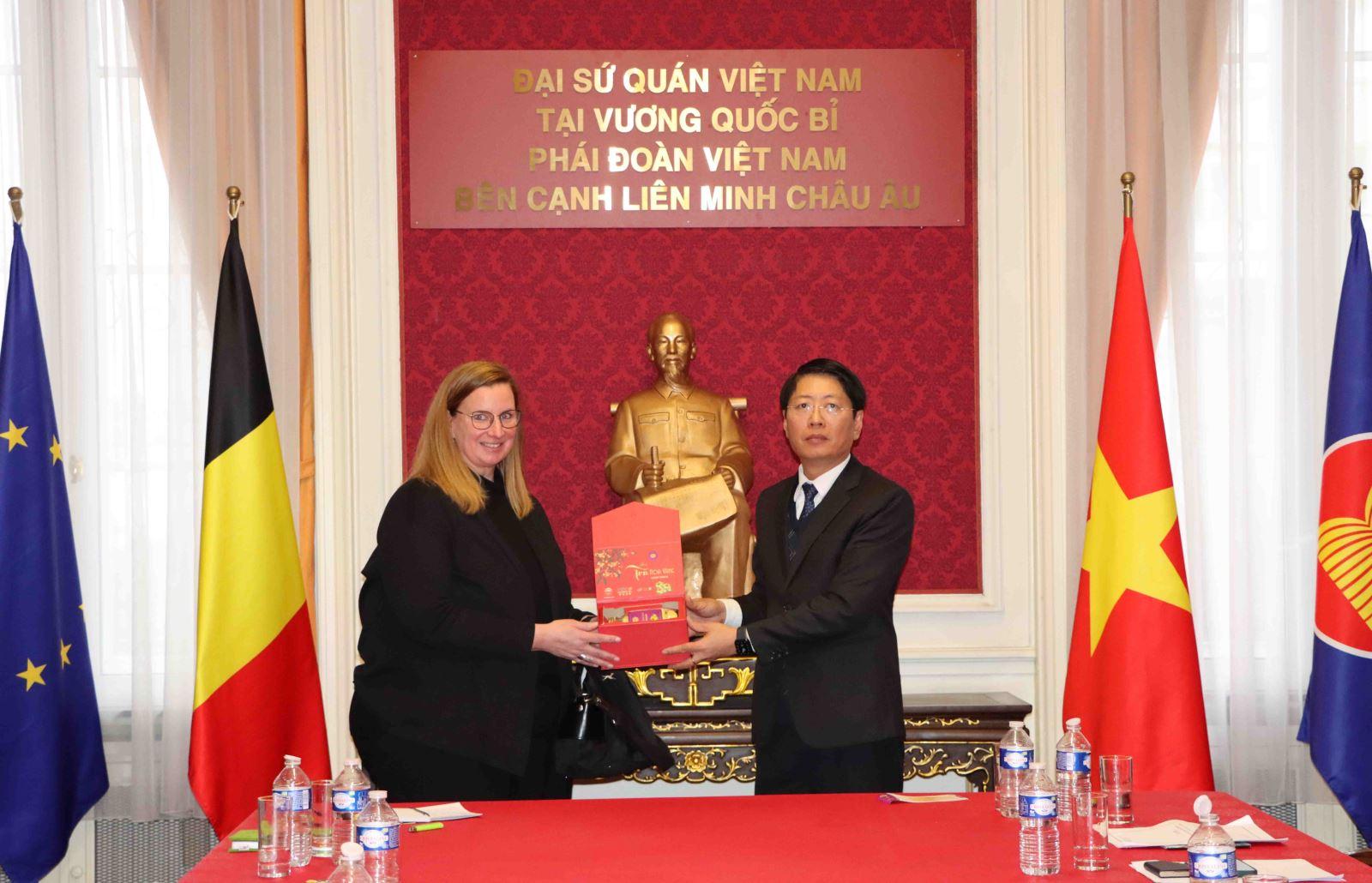 Ninh Binh promotes tourism potential in Belgium