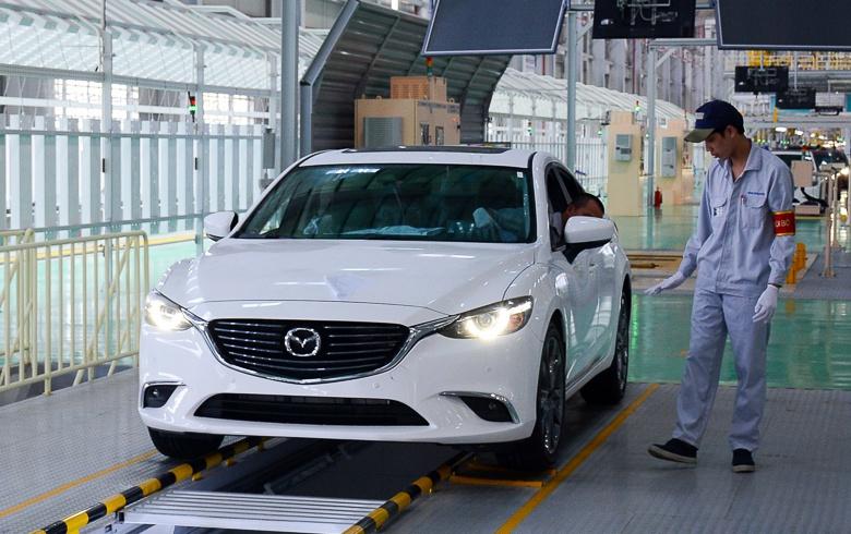 Ô tô đổi màu sơn, "độ" đèn có bị từ chối đăng kiểm?