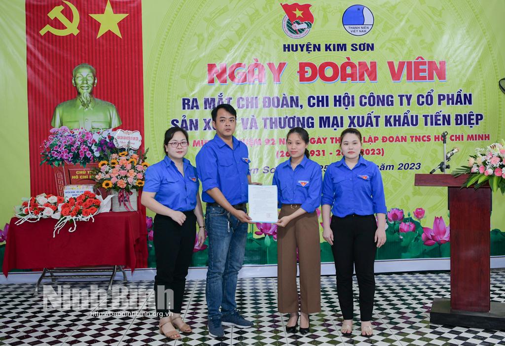 Thành lập chi đoàn, chi hội Công ty Cổ phần sản xuất và thương mại xuất khẩu Tiến Điệp