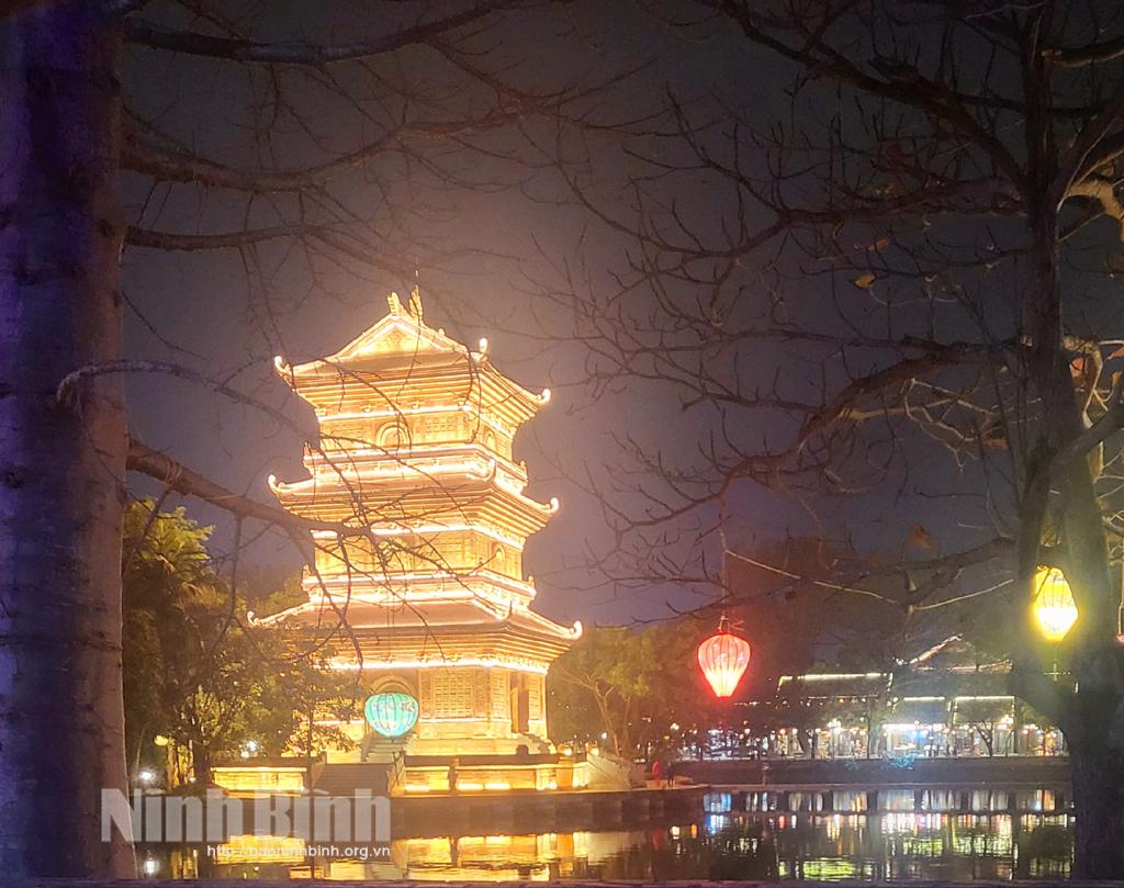 Ninh Binh makes the best of tourism potential