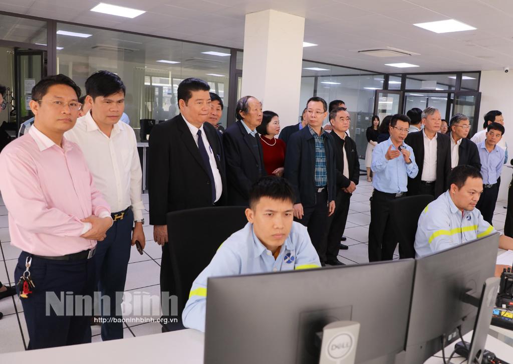 Khối thi đua các Hội đặc thù tỉnh thăm Nhà máy xi măng Xuân Thành