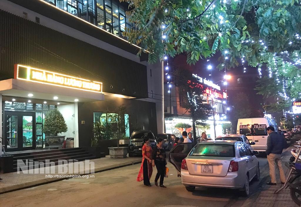 Khởi động dịch vụ đưa khách đã uống rượu, bia về nhà