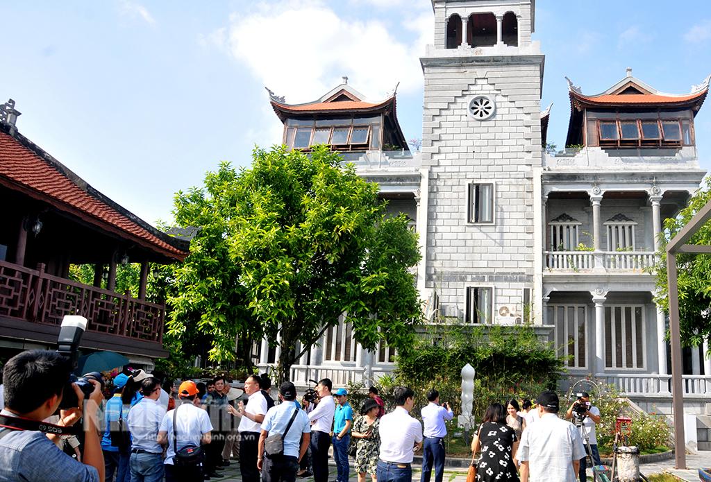 Du lịch làng nghề Hiệu quả chưa tương xứng với tiềm năng