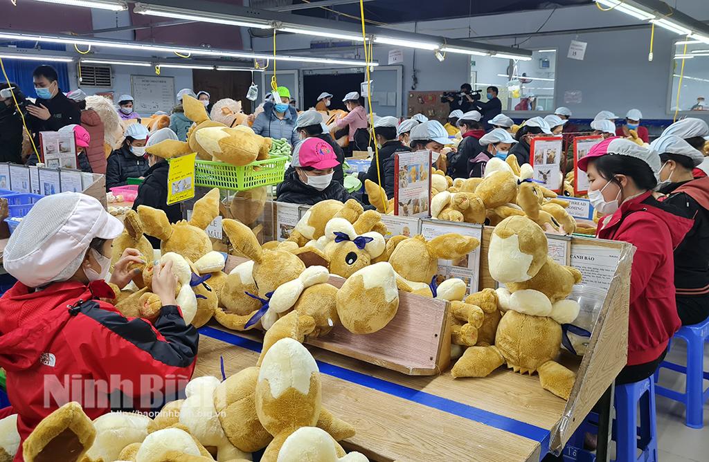 Ninh Bình khẩn trương triển khai cuộc điều tra doanh nghiệp năm 2023