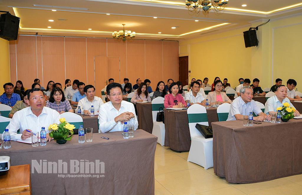 Hội nghị báo cáo viên cấp tỉnh tháng 4