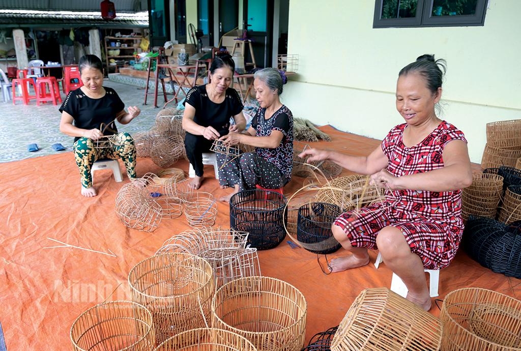 Nho Quan quan tâm hỗ trợ sinh kế cho người nghèo
