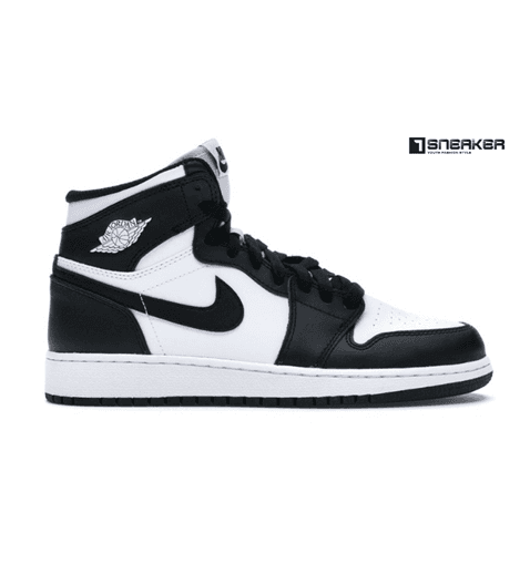 Review Nike Air Jordan 1 Retro High Black White tại 1Sneaker.Vn