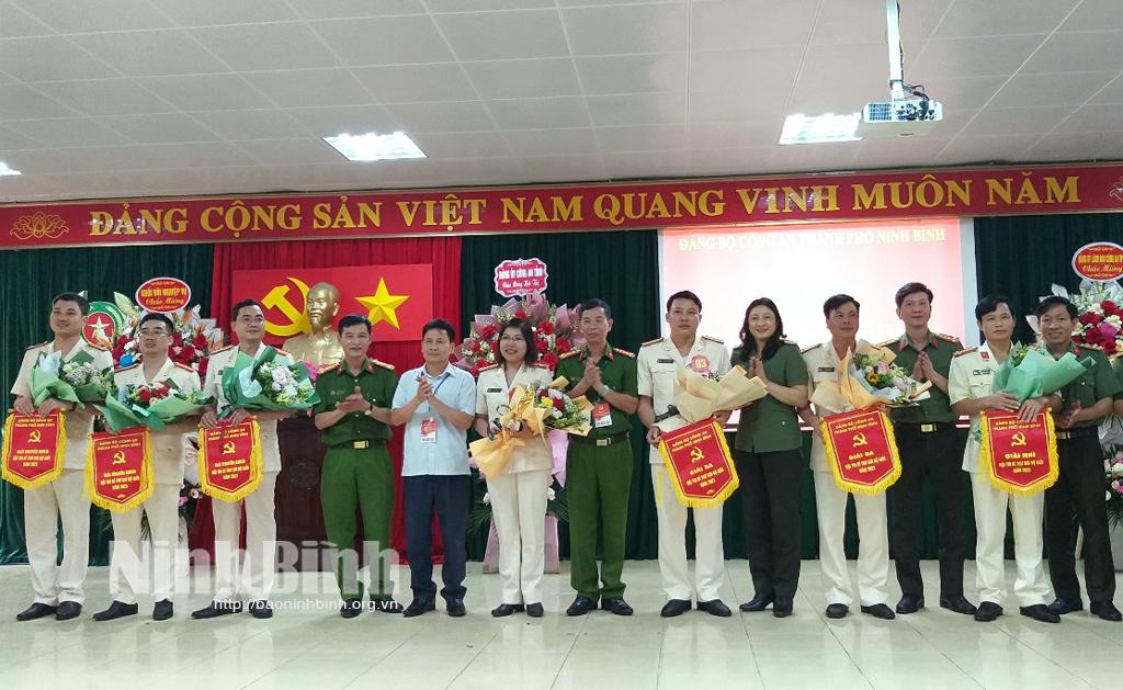 Hội thi Bí thư chi bộ giỏi Công an thành phố Ninh Bình