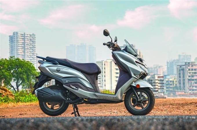 e-Burgman - xe máy điện Suzuki lộ diện