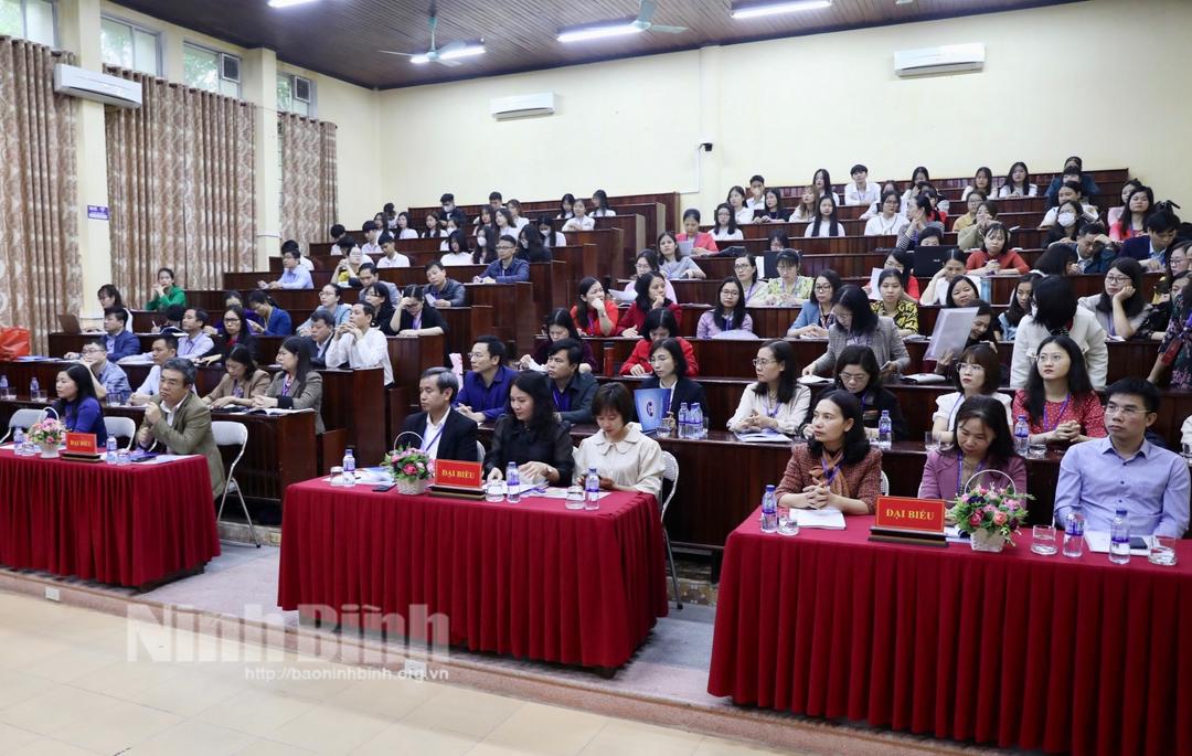 Hội thảo khoa học "Nâng cao chất lượng đào tạo giáo viên tiểu học trong Trường Đại học Hoa Lư"