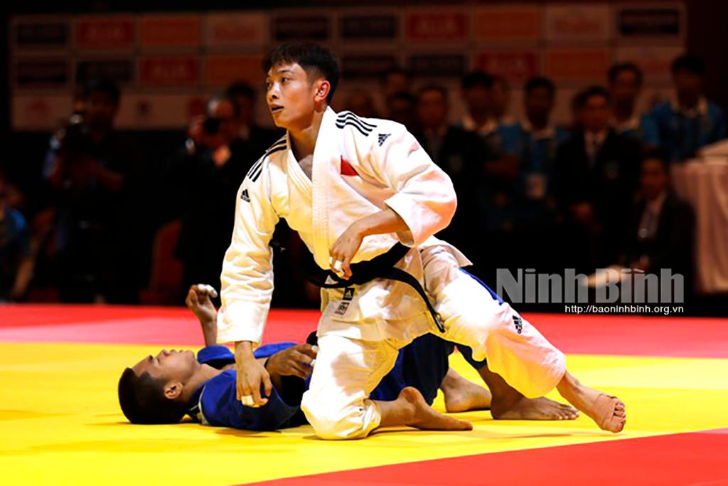 Võ sỹ judo Ninh Bình giành huy chương Vàng tại SEA Games 32