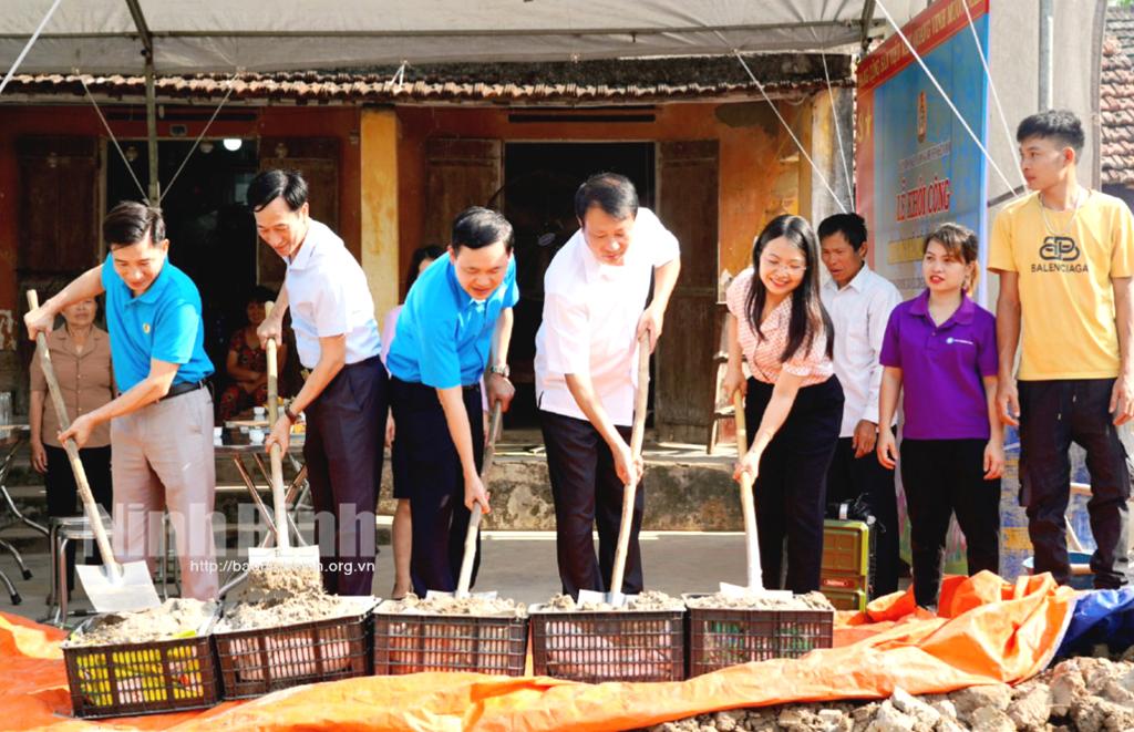 Khởi công xây dựng nhà "Mái ấm công đoàn" cho đoàn viên có hoàn cảnh khó khăn