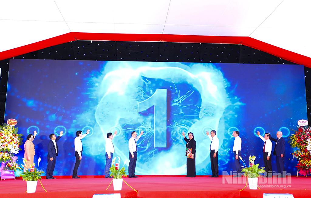 Khánh thành Trung tâm Chế biến rau quả Doveco Sơn La