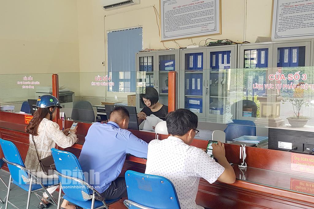 Tiếp tục rà soát, đơn giản hóa thủ tục hành chính