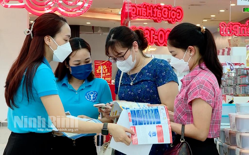 Ninh Bình nỗ lực thực hiện bảo hiểm xã hội toàn dân