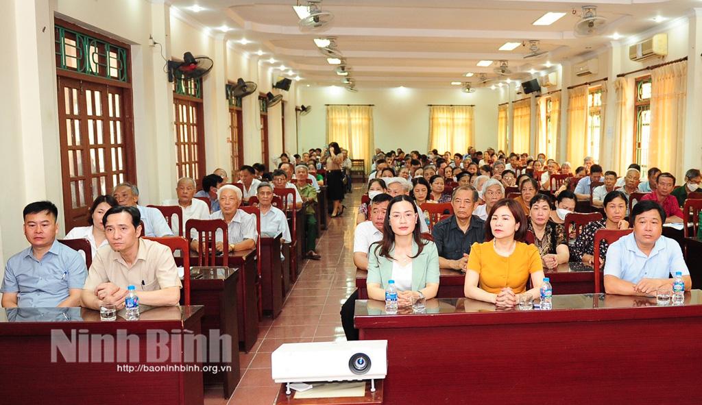 Tuyên truyền các nhiệm vụ công tác dân vận cho cán bộ dân vận cơ sở