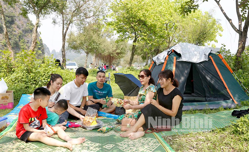 Ninh Binh named among 10 of the world's best hidden family vacation spots to visit in 2023