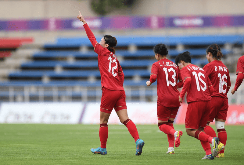 Đội tuyển nữ Việt Nam thắng dễ Malaysia ở trận ra quân