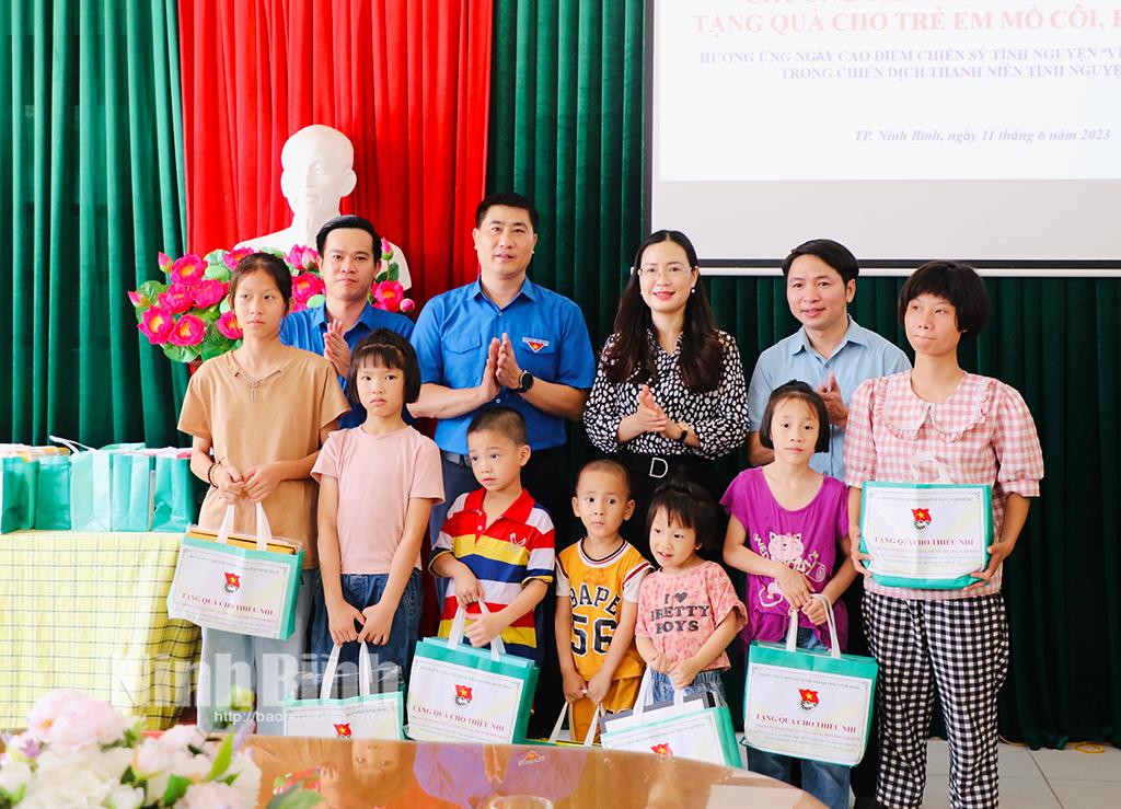 Thành đoàn Ninh Bình hưởng ứng Chiến dịch Thanh niên tình nguyện hè 2023