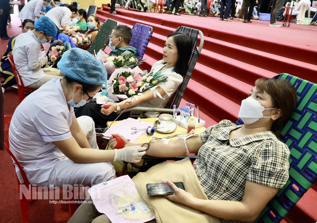 Hiến máu cứu người: Sức lan tỏa từ những cá nhân tiêu biểu