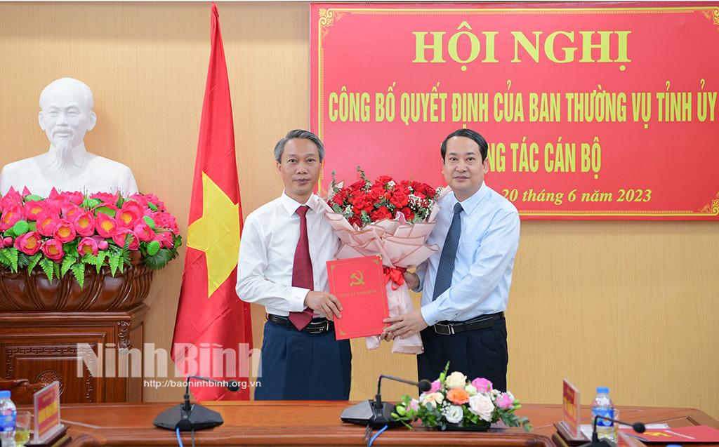 Công bố Quyết định của Ban Thường vụ Tỉnh ủy về công tác cán bộ
