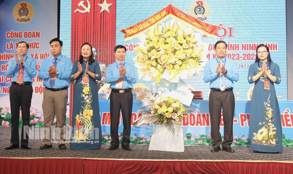 Công đoàn ngành Giáo dục Ninh Bình tổ chức đại hội lần thứ XVII