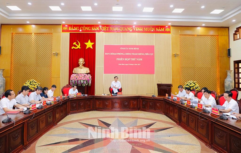 Ban Chỉ đạo phòng, chống tham nhũng, tiêu cực tỉnh họp phiên thứ năm