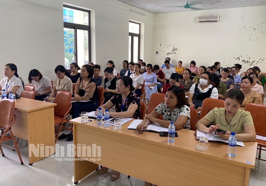 Tập huấn kỹ năng viết tin, bài tuyên truyền về công tác dân số năm 2023