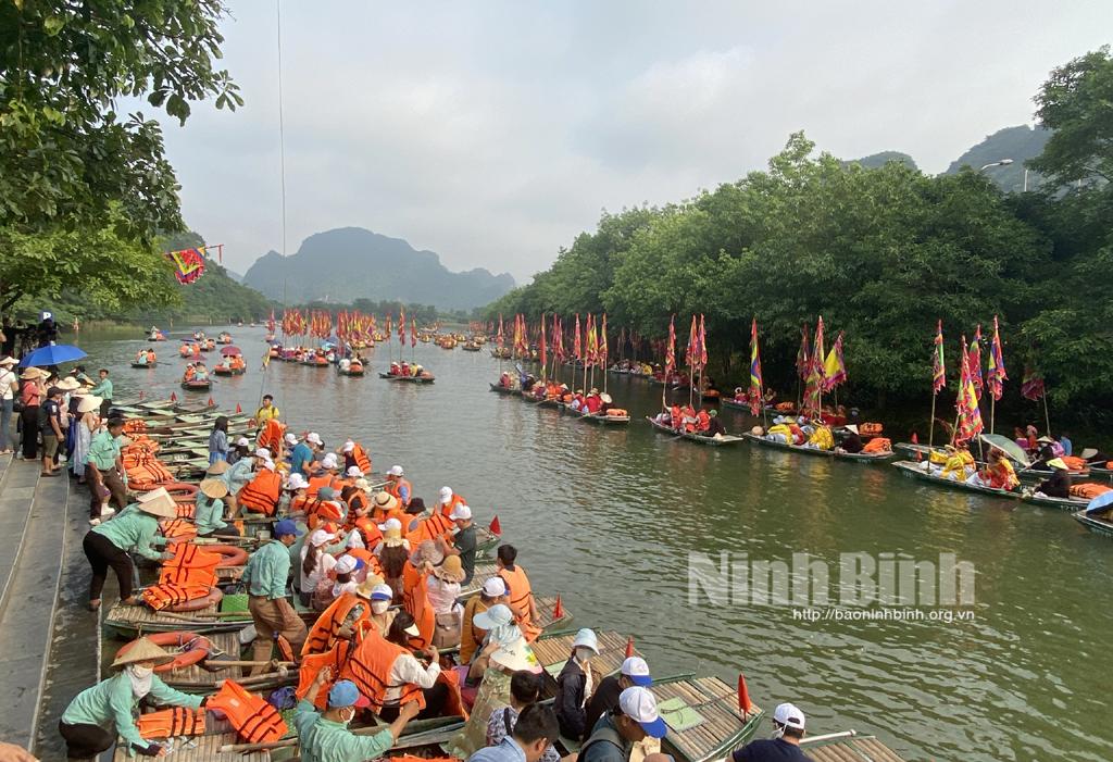 Du lịch tiếp tục là điểm sáng trong tăng trưởng kinh tế