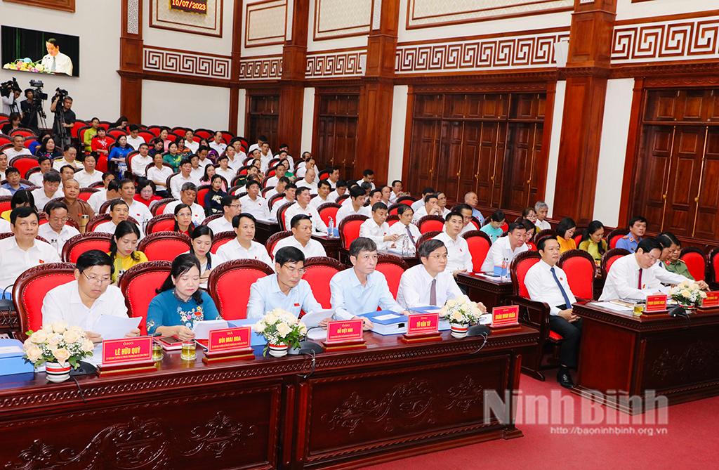 Khai mạc trọng thể kỳ họp thứ 15, HĐND tỉnh khóa XV