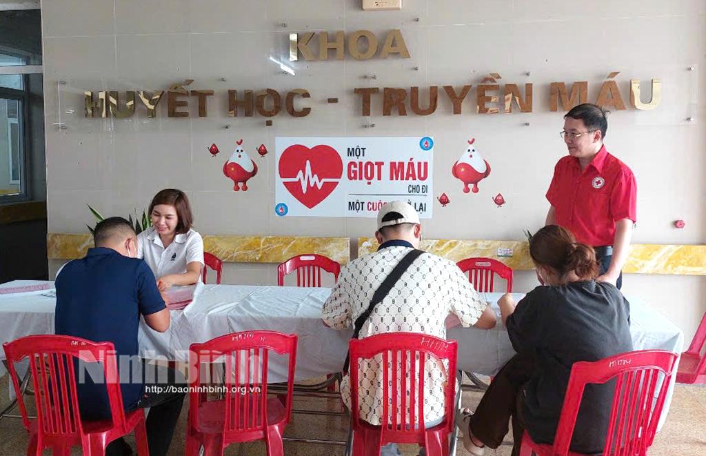 Chương trình hiến máu khẩn cấp nhóm máu A