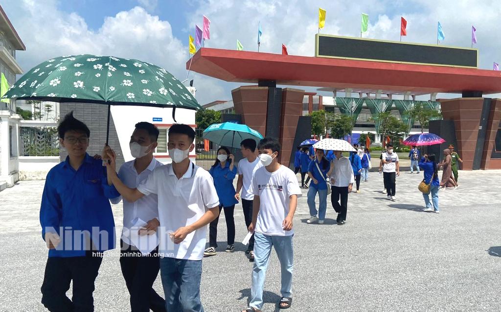 Ninh Bình xếp thứ 4 toàn quốc về điểm trung bình các bài thi tốt nghiệp THPT năm 2023