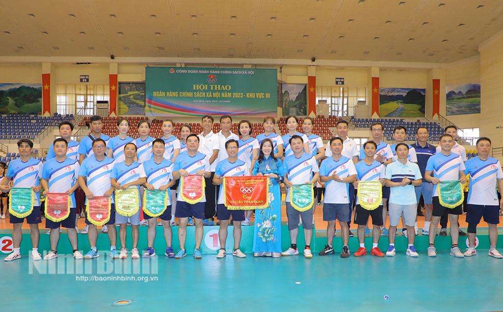 Bế mạc Hội thao Ngân hàng Chính sách xã hội năm 2023, khu vực III