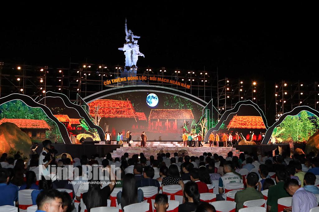 Chương trình nghệ thuật "Cõi thiêng Đồng Lộc - nối mạch ngàn năm"