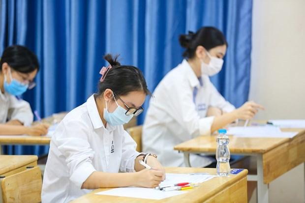 Hàng chục trường đại học công bố điểm sàn xét tuyển đại học năm 2023
