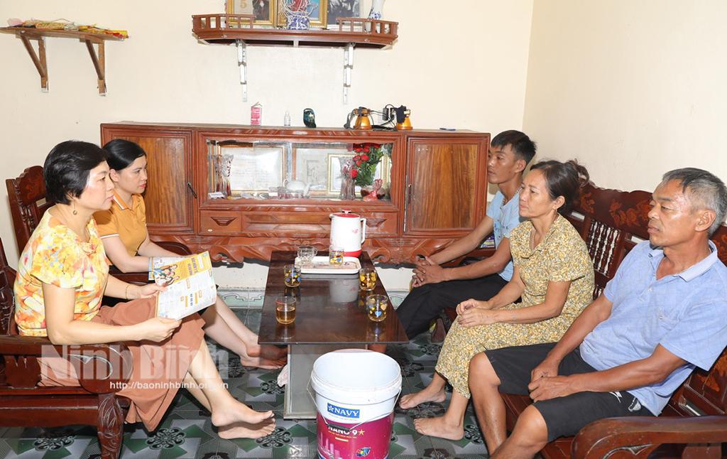 Nho Quan tích cực tuyên truyền, hướng đến bảo hiểm y tế toàn dân