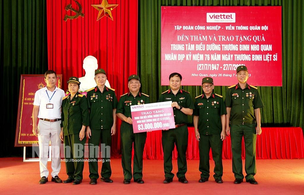 Viettel Ninh Bình thăm, tặng quà tại Trung tâm Điều dưỡng thương binh Nho Quan