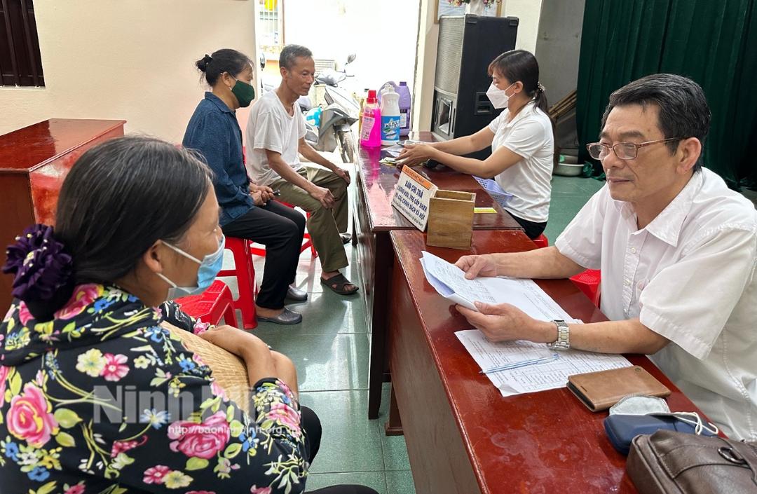 Sẽ chi trả truy lĩnh lương hưu, trợ cấp BHXH theo mức lương mới từ ngày 14/8