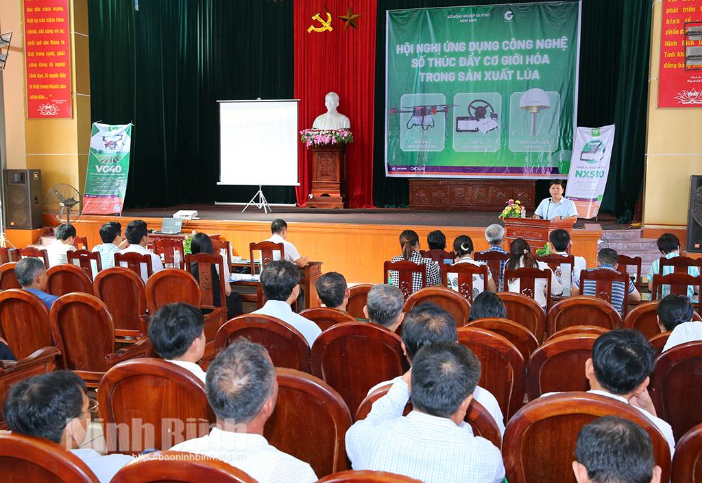 Hội nghị ứng dụng công nghệ số thúc đẩy cơ giới hóa trong sản xuất lúa