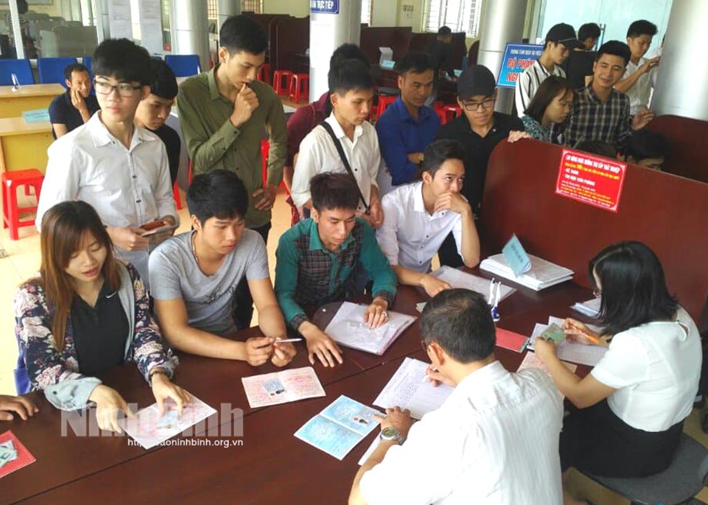 Thu hút lao động đi xuất khẩu theo chương trình EPS