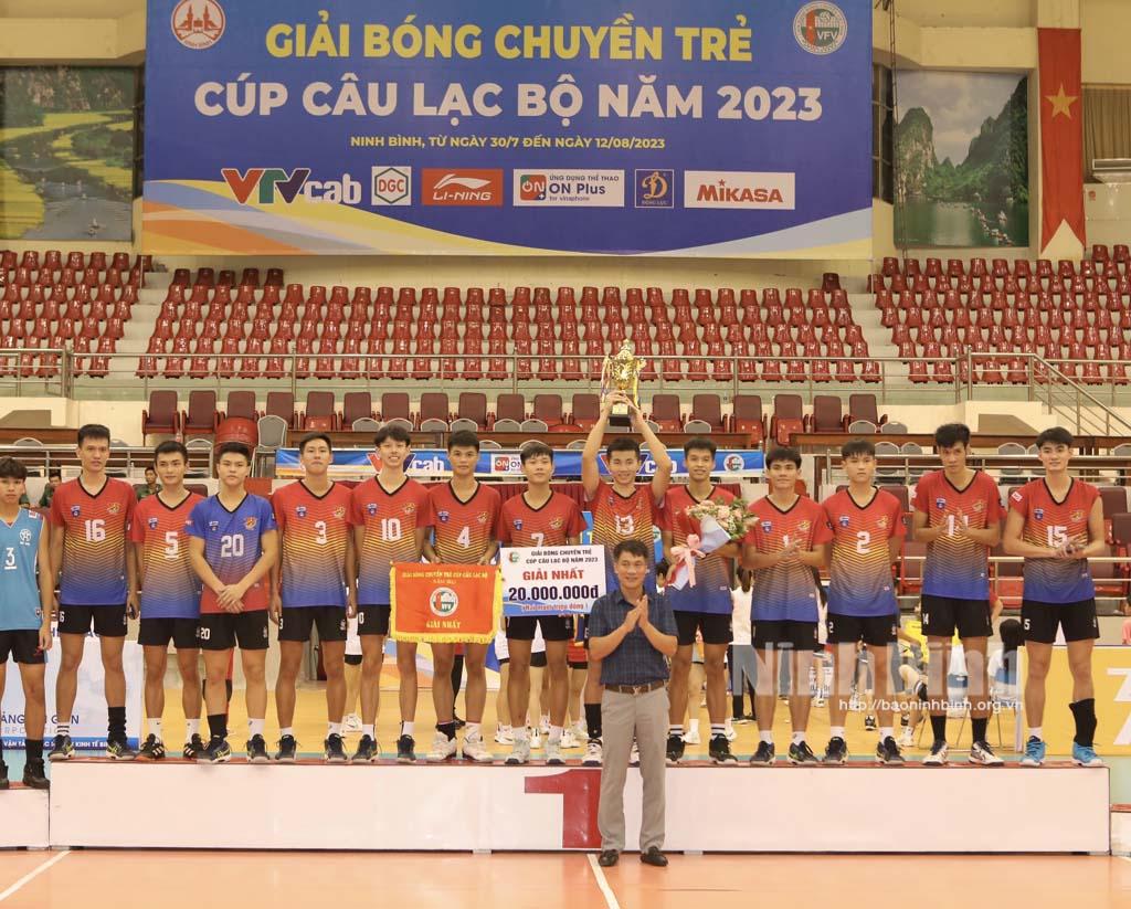 Chung kết và trao thưởng Giải bóng chuyền trẻ Cúp câu lạc bộ năm 2023