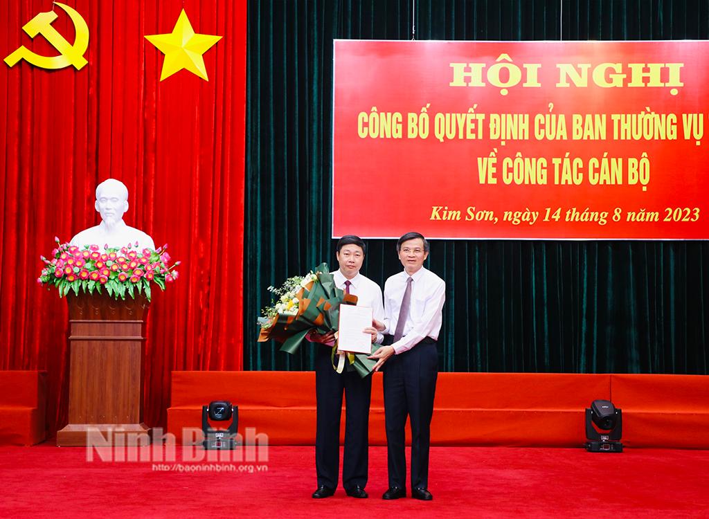 Đồng chí Chánh án TAND tỉnh được chỉ định giữ chức Bí thư Huyện ủy Kim Sơn