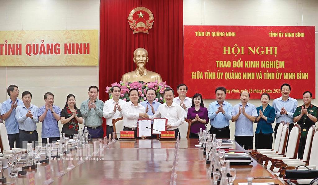 Đoàn công tác của tỉnh Ninh Bình làm việc, trao đổi kinh nghiệm tại tỉnh Quảng Ninh