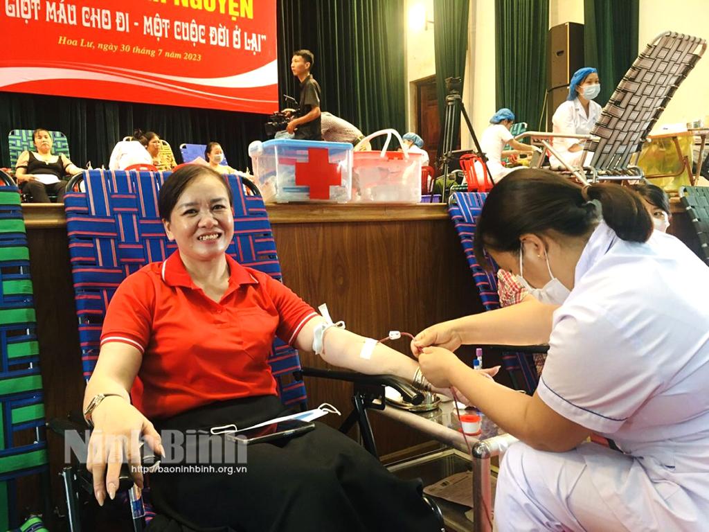 Hoa Lư lan tỏa phong trào hiến máu tình nguyện từ những cá nhân, gia đình tiêu biểu