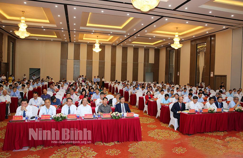 Khai mạc Hội thảo "Định dạng bản sắc Ninh Bình gắn với xây dựng thương hiệu địa phương"